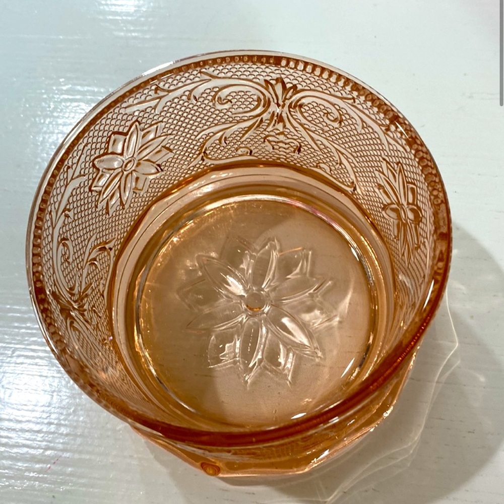 Vintage Tiara Sandwich Peach/Pink Glass Canister By Indiana Glass Co. - Picture 3 of 5